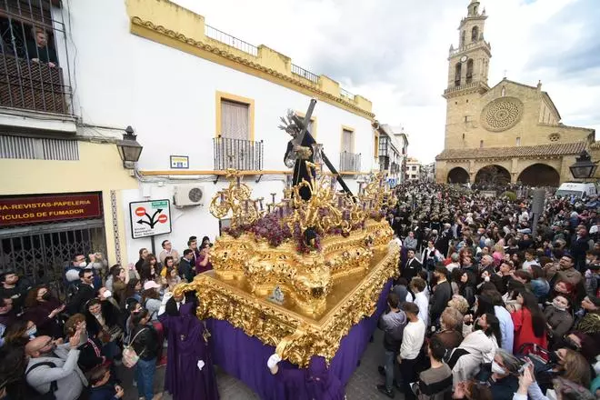 El Calvario: La plaza de San Lorenzo vuelve a recibir a su Señor