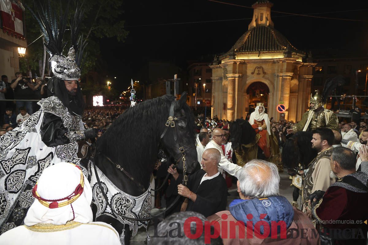 Fiestas de Caravaca: procesión del Baño (procesión, parlamento y baño de la Cruz)