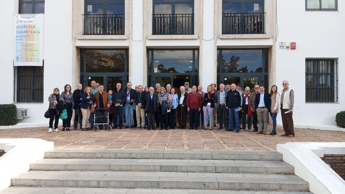 Participantes en el I Congreso de archivos industriales de Puerto de Sagunto.