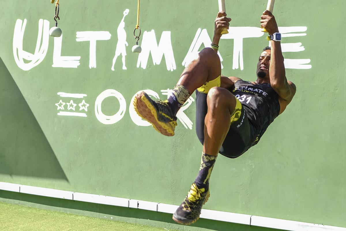 El atleta de obstáculos Azmán Mesaud