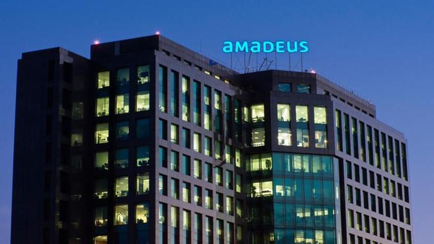 Amadeus recorta 300 millones en gastos para hacer frente a la crisis