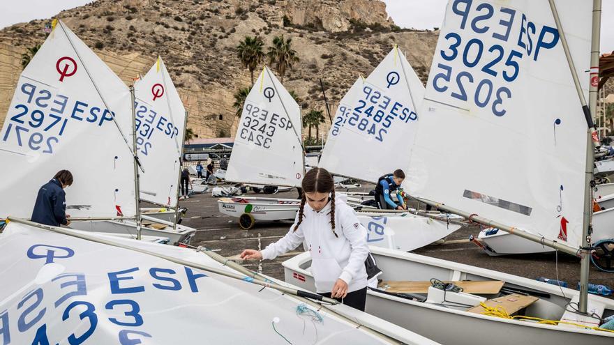 El Nacional de Optimist que se celebrará en Alicante abre las puertas del Mundial y el Europeo