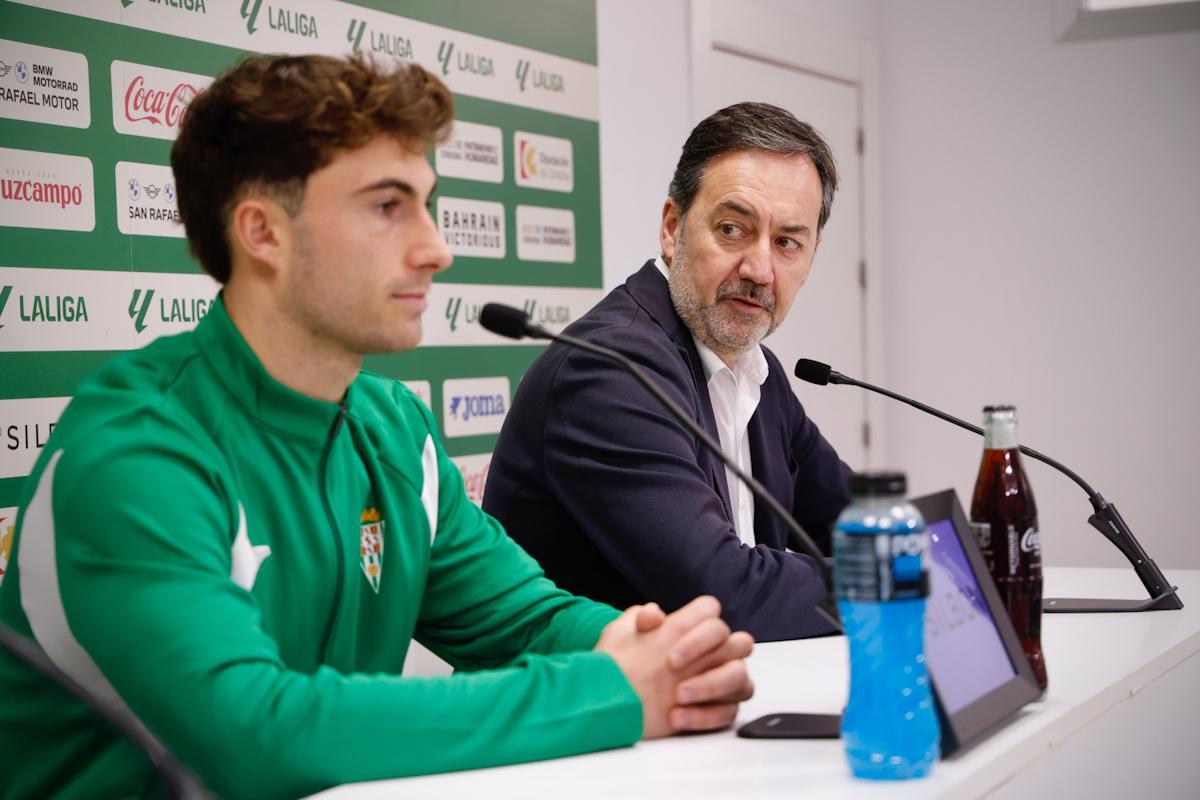 Mikel Goti, presentado como nuevo jugador del Córdoba CF