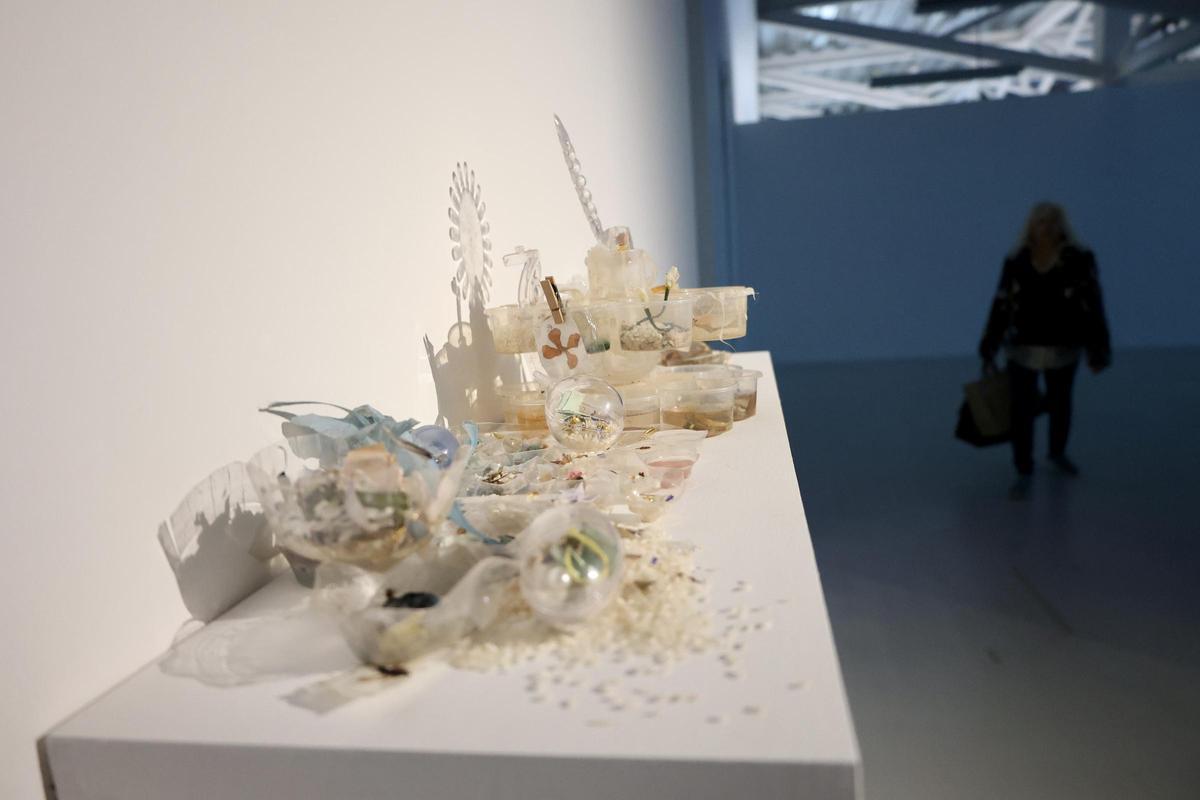 Piezas de la exposición 'tutto passa'.