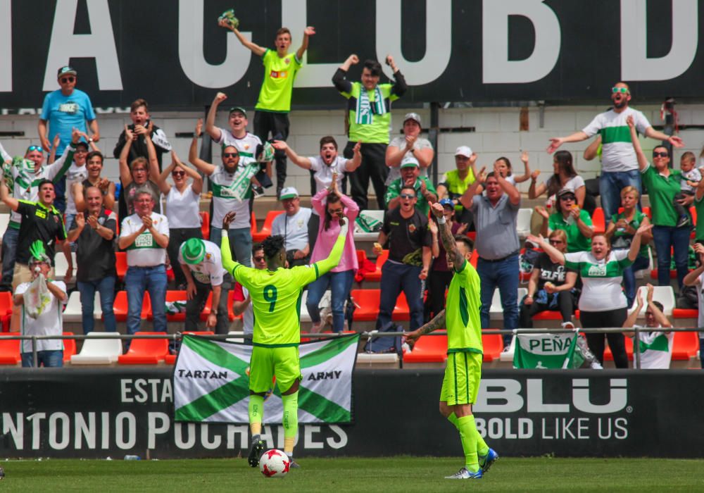 El Elche suma un punto en un partido de locos.