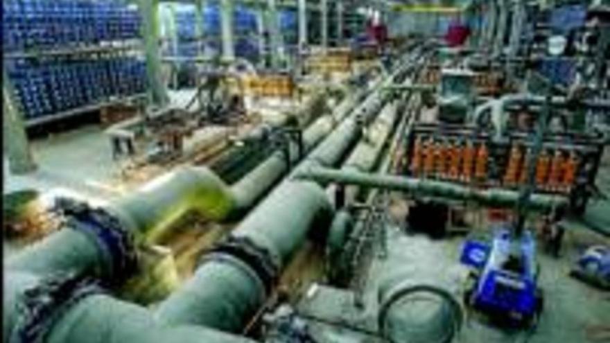 L’AMB admet les sis candidates a gestionar el subministrament d’aigua