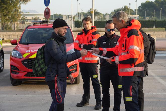 La prueba 'de fuego' de los bomberos de Castelló. Así ha sido el reto más extremo en el faro