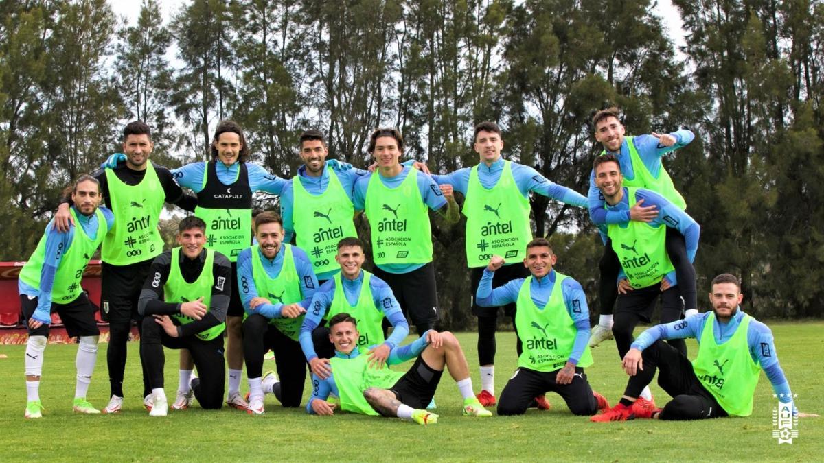 La selección uruguaya, durante un entrenamiento
