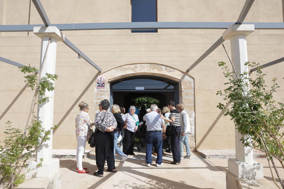 Así ha sido la inauguración del Ses Cases de Son Ametller, convertidas en Casal de Barri.