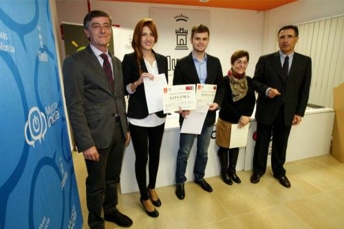 Entrega de los premios Cátedra de Emprendedores de la UMU en el CIM-M