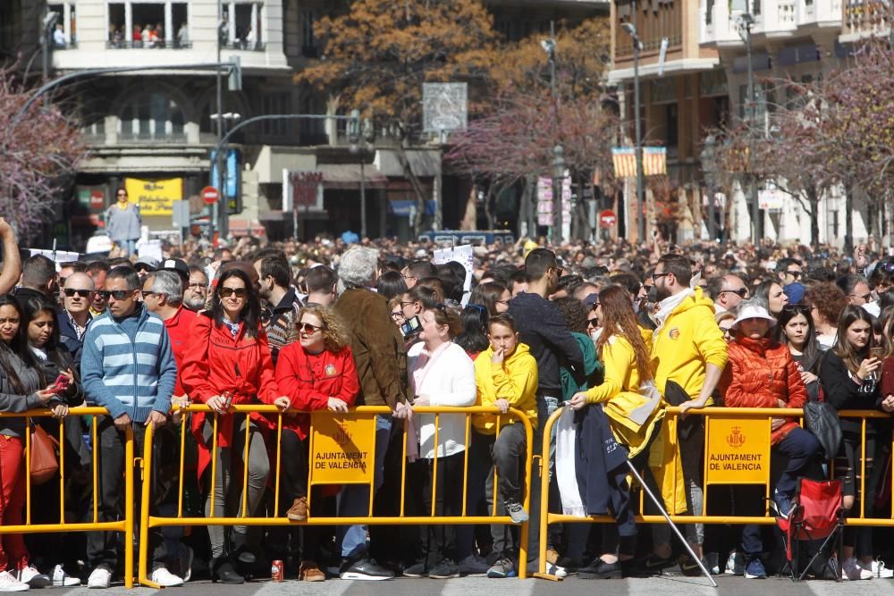 Búscate en la mascletà del 12 de marzo