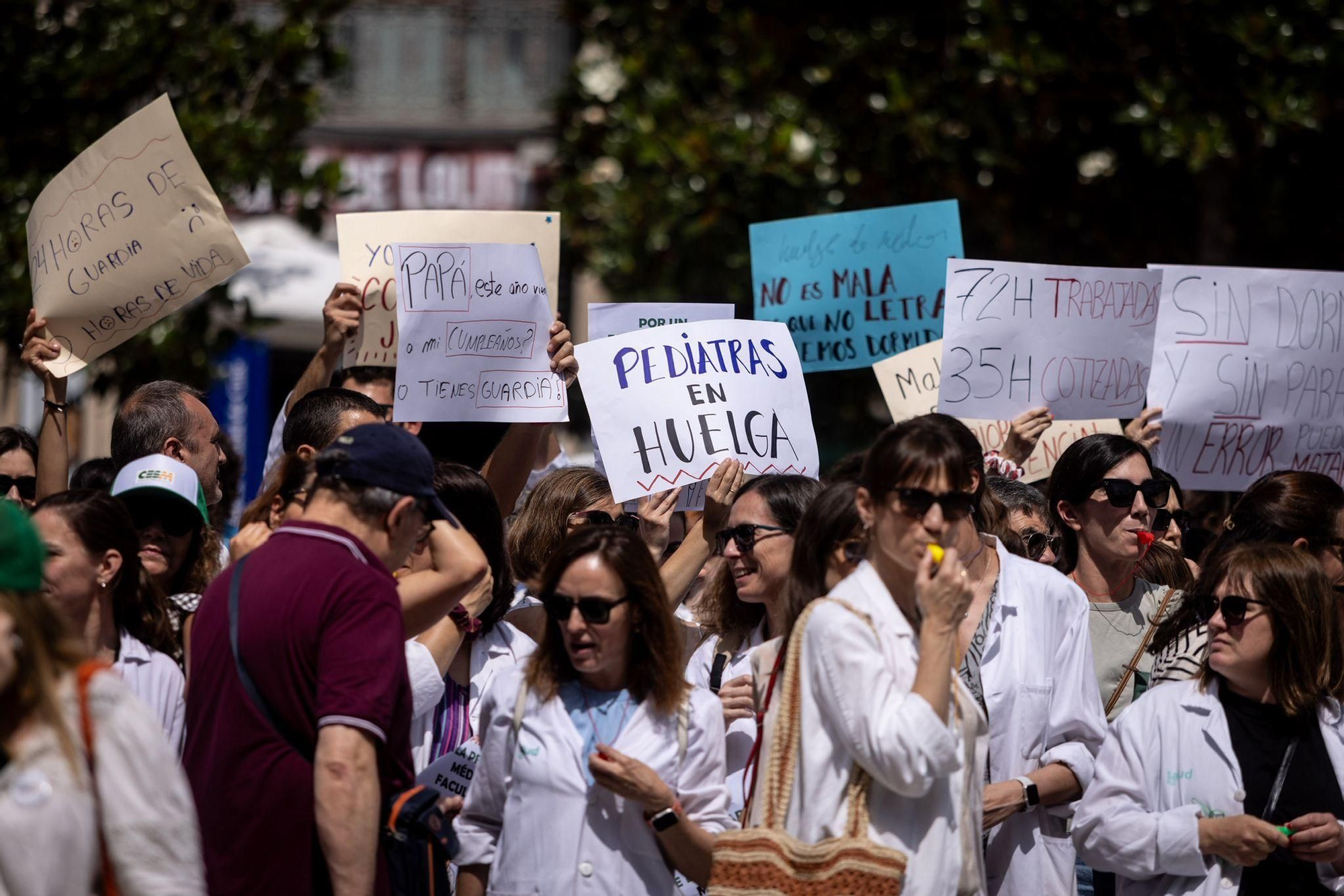 Huelga de médicos en Aragón contra la reforma del Estatuto Marco
