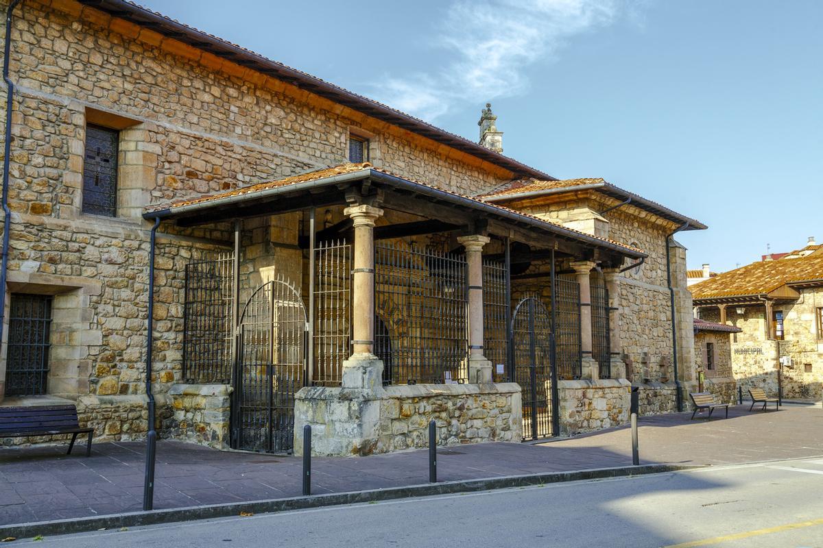 Iglesia de San Martín en Cabezón de la Sal