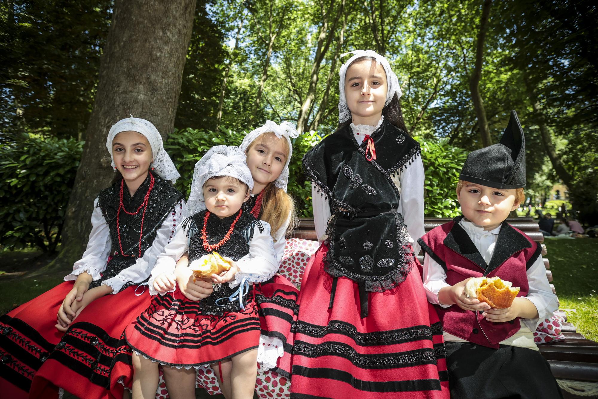 Martes de Campo: los ovetenses comienzan la fiesta