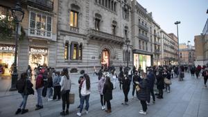 Espanya abandona el nivell d’alt risc d’expansió de la Covid