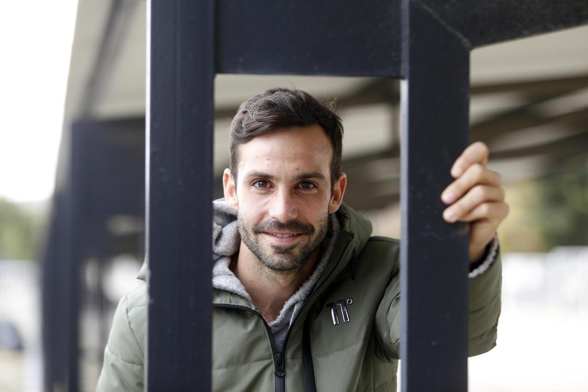 Alberto Guitián posa para EL PERIÓDICO durante su etapa en el Real Zaragoza.