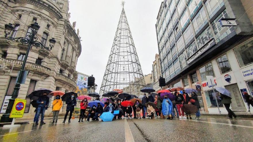 Participantes en uno de los free tour organizados ayer a la mañana