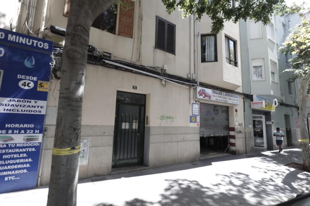 Una niña de 2 años, herida tras caerse desde un tercer piso en Palma