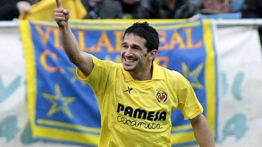 Jonathan Pereira, con la camiseta del Villarreal.
