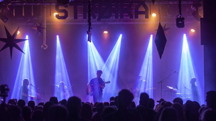 Concert de Joan Dausà a la Stroika, que fa set mesos que està tancada