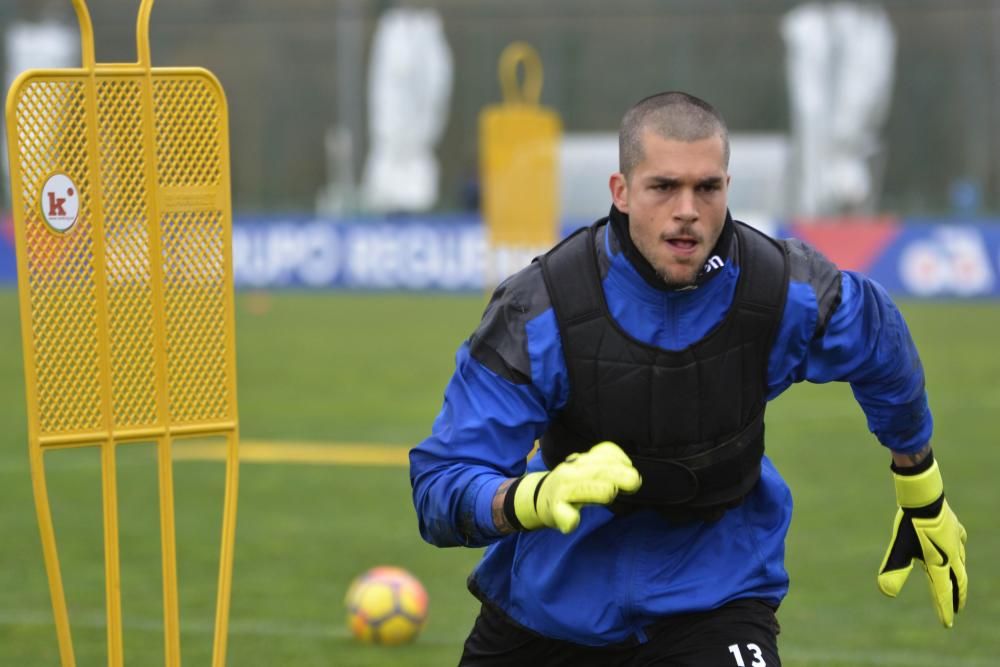 Cristóbal ensaya con el mismo once para el Camp No