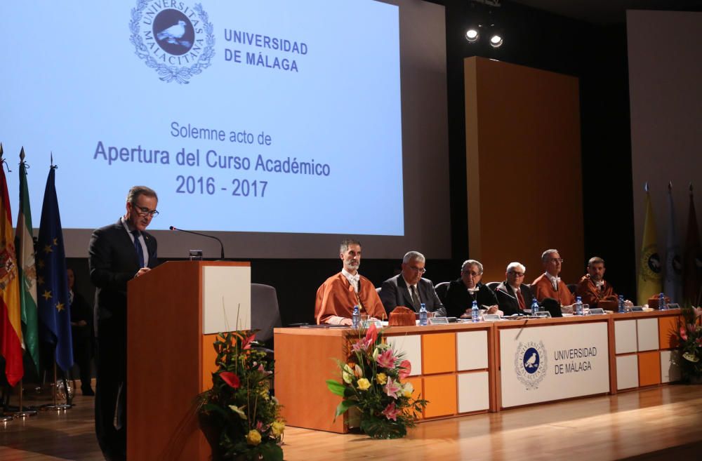 El acto oficial que ha tenido lugar en la Escuela de Ingenieros Industriales de la Universidad de Málaga