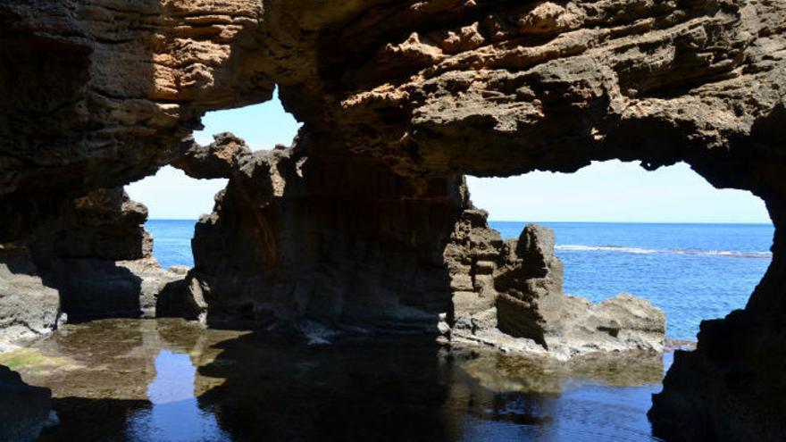 La Cova Tallada (Jávea) es un rincón ideal para disfrutar del mar y ganarte unos likes en Instagram.