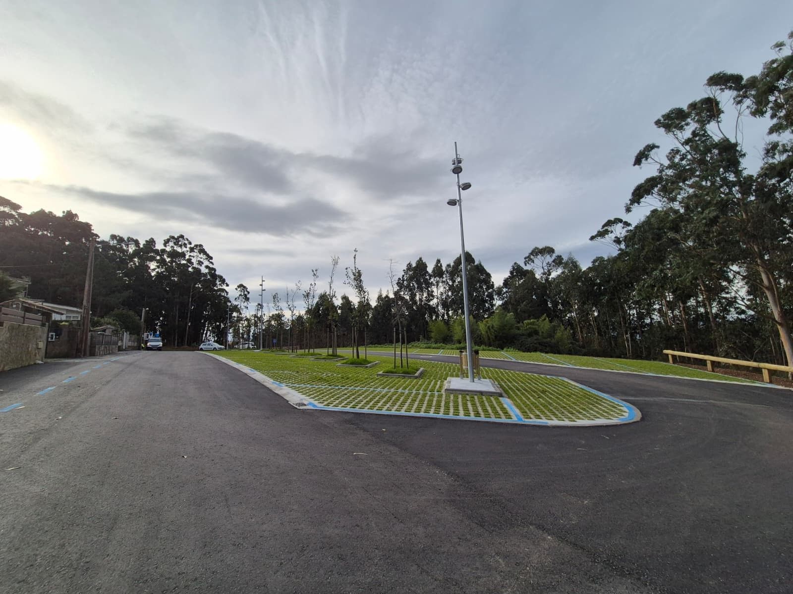 Nuevo aparcamiento público en el entorno de Dexo