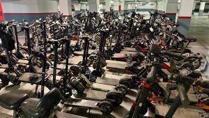 Los 250 patinetes retirados por la Guardia Urbana de Badalona desde noviembre de 2025