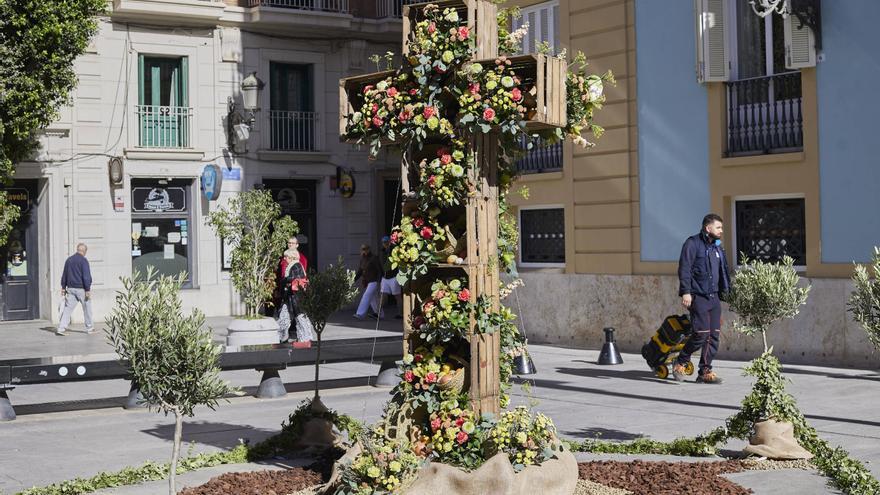 Donde ver, ordenadas por barrios, las 87 Cruces de Mayo de València