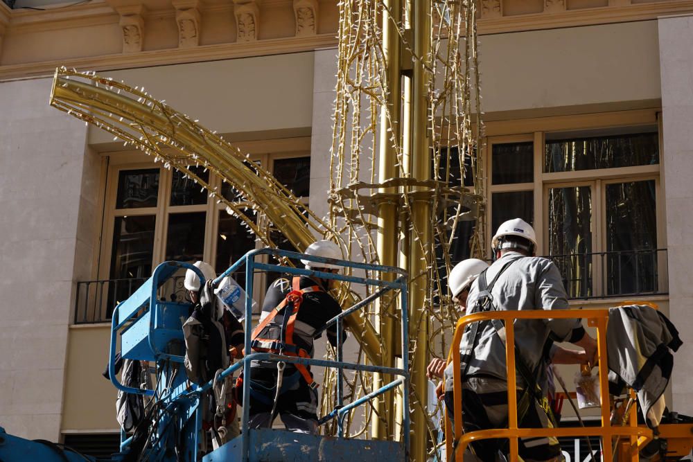 Nuevo alumbrado de Navidad en la calle Larios.