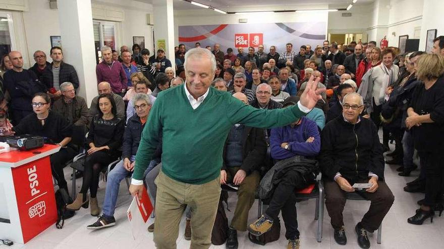 Pachi Vázquez, en su primera gran cita con la militancia en Ourense. // Iñaki Osorio