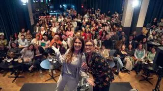 Las Mamarazzis lo cuentan todo sobre Isabel Preysler en Casa Seat