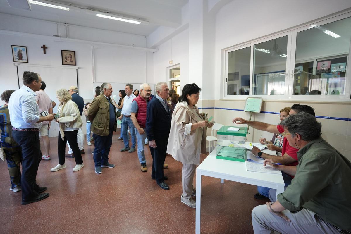 Córdoba capital vota para las elecciones andaluzas Córdoba capital vota para las elecciones andaluzas