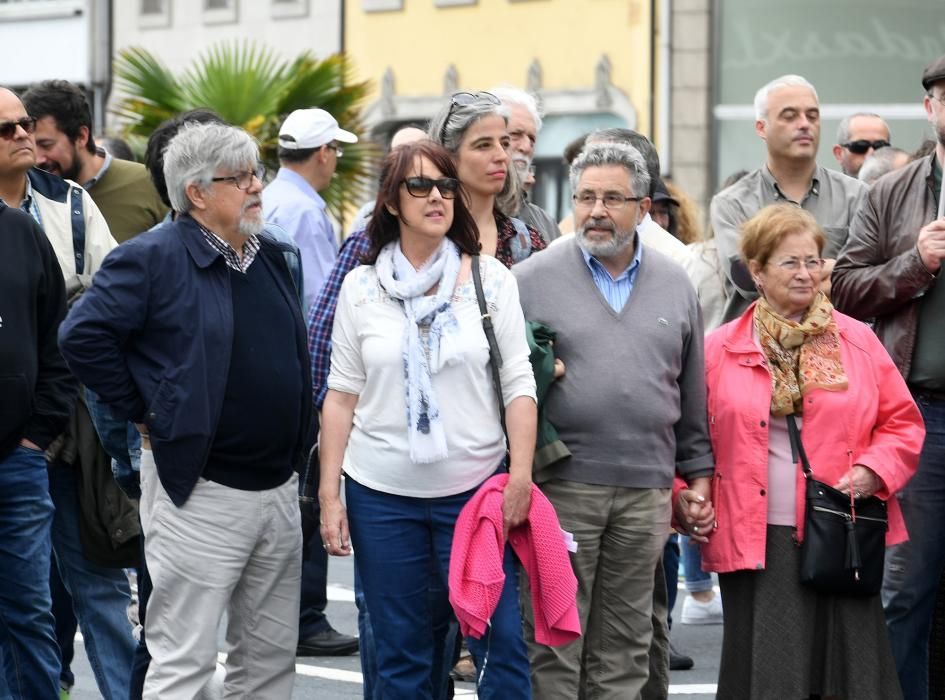 Manifestación en defensa de la ría de O Burgo