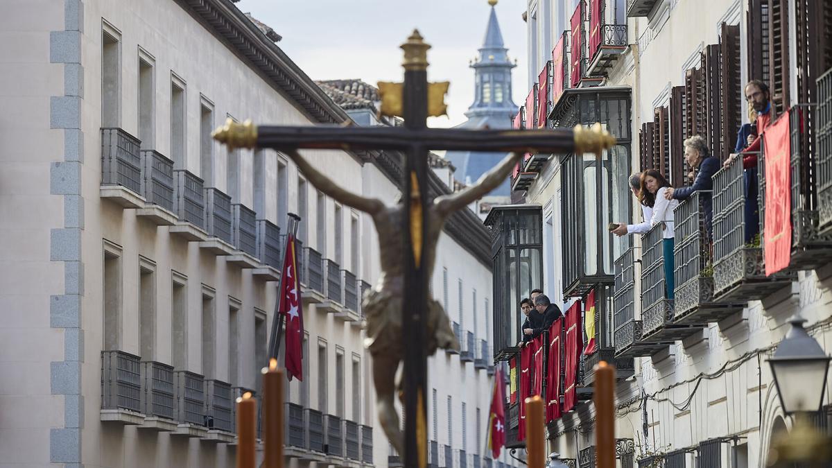 Salida de la procesión del Santísimo Cristo de la Fe y del Perdón 'Los Estudiantes', a 13 de abril de 2025, en Madrid (España)