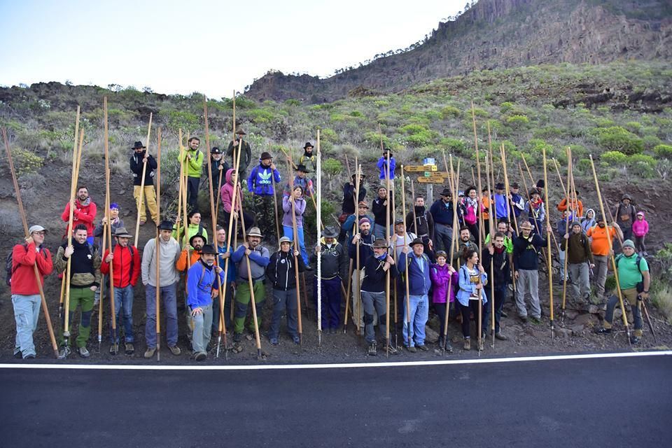 Encuentro de Aficionados al Salto del Pastor en La Aldea