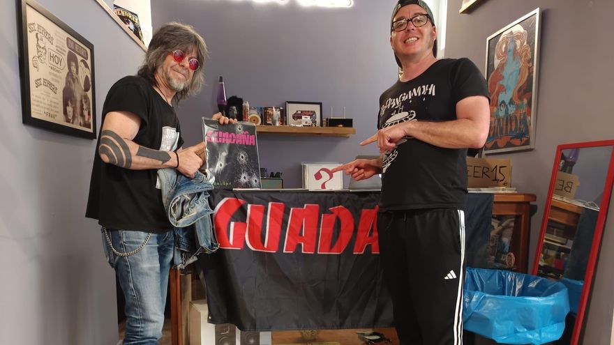 Fofi y Beni Metralleta, el pasado sábado en Purple Haze, tienda donde presentaron su nuevo disco, que lleva por título ‘Balear’