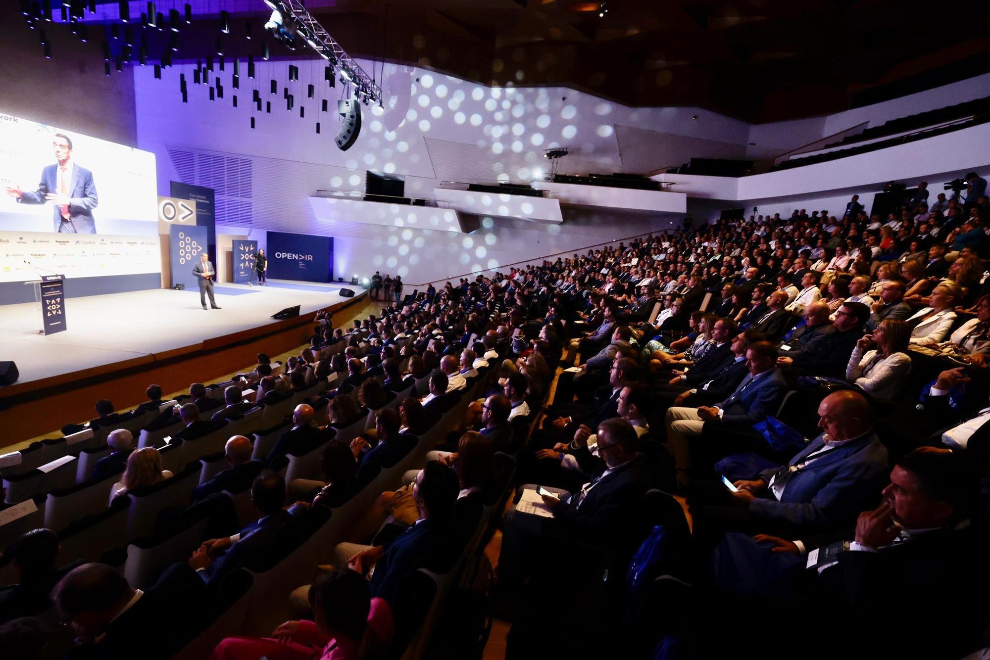 El consejero delegado de CaixaBank, Gonzalo Gortázar, participa en el congreso Opendir, organizado por el Círculo-Directivos de Alicante en el ADDA