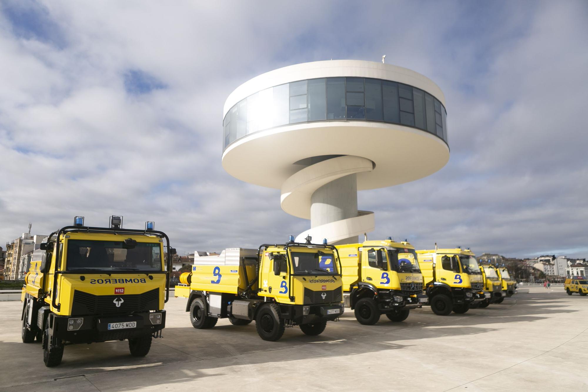 Así son los nuevos camiones de bomberos de Asturias