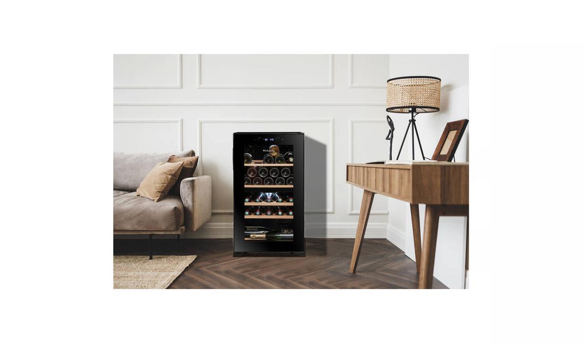 Vinoteca de 32 botellas.