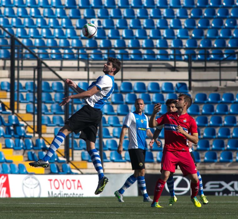 Dos goles de Chechu y una genial asistencia de Javi desatascan a un Hércules que vuelve a la promoción