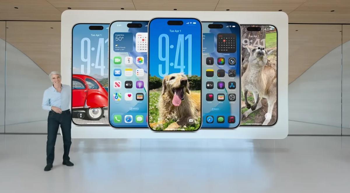 Craig Federighi, vicepresidente de ingeniería de software de Apple, presenta el rediseño de iOS 26.