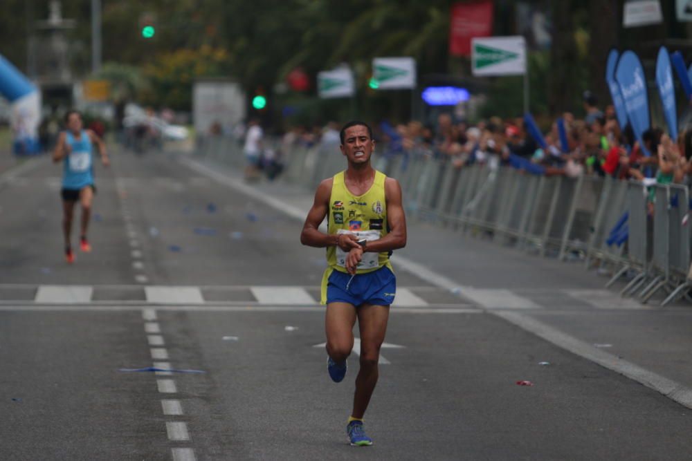 Búscate en la XXXVIII Carrera Urbana Ciudad de Málaga