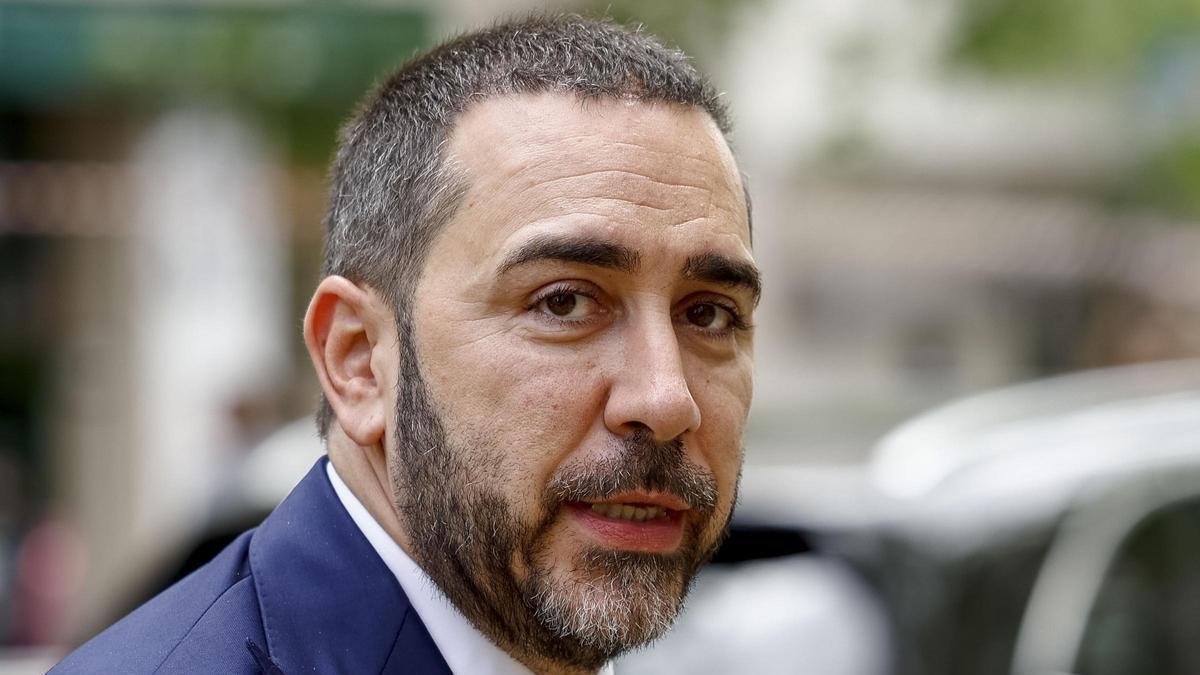 Aldama se libra de entrar en prisión a cambio de no volver a delinquir y un año de trabajos sociales