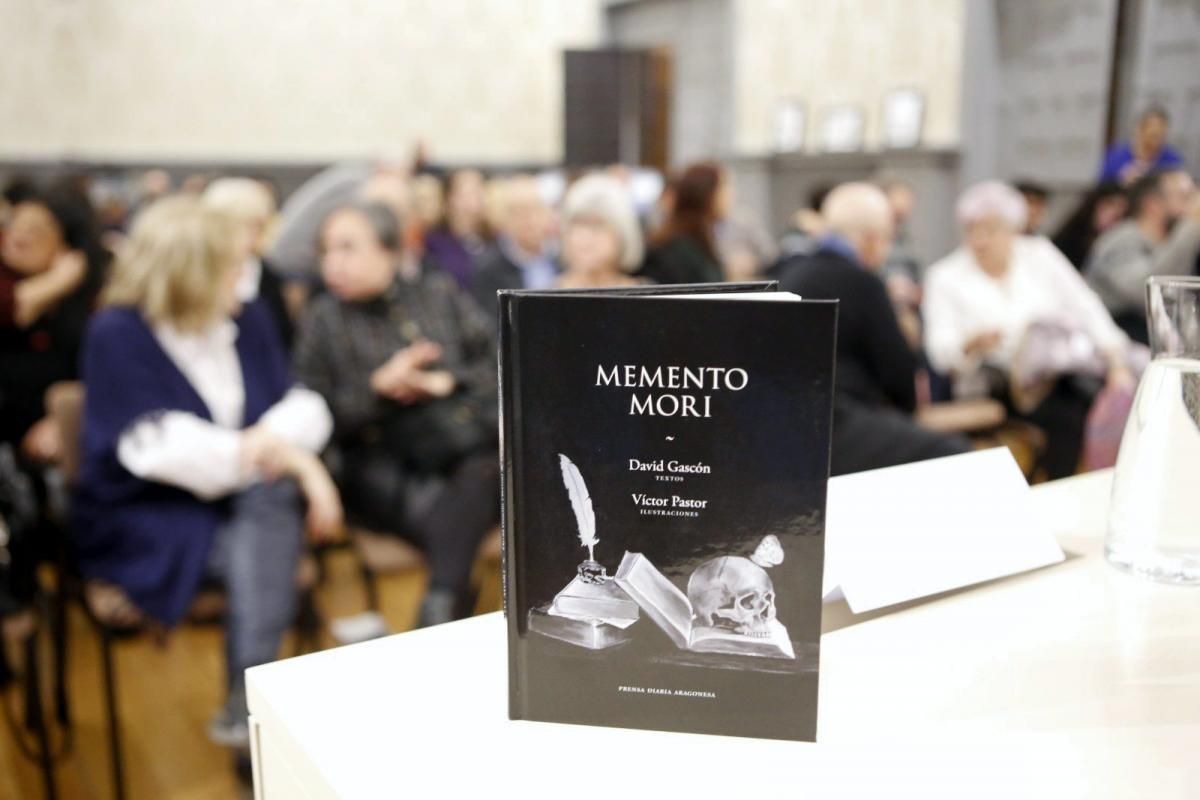 Presentación del libro 'Memento Mori', editado por EL PERIÓDICO DE ARAGÓN