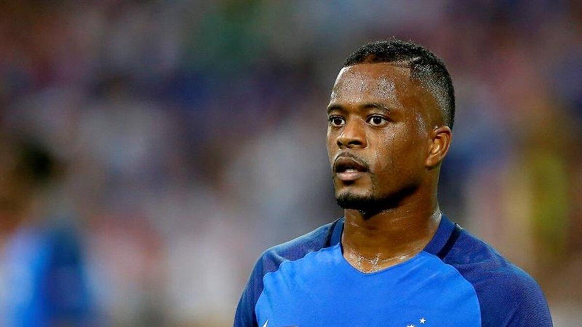 Patrice Evra fue muy crítico con los jugadores del Manchester United.