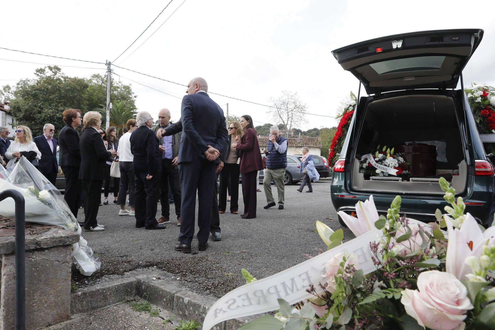 Así fue el funeral de Emilio Serrano en Ribadesella