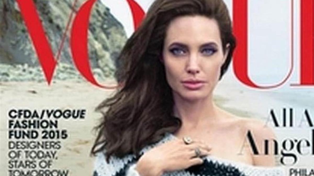 Jolie posa por primera vez con toda la familia para 'Vogue'