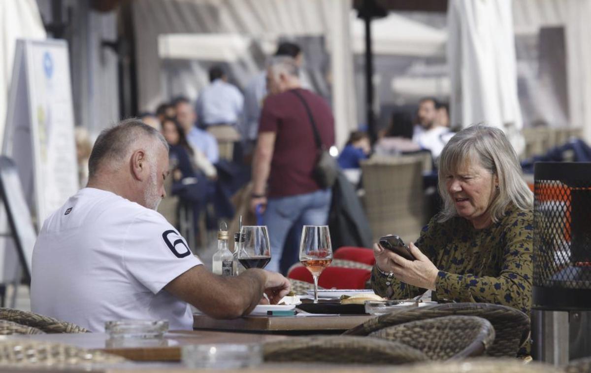 Puesto de información de experiencias en el Palacio de Congresos.